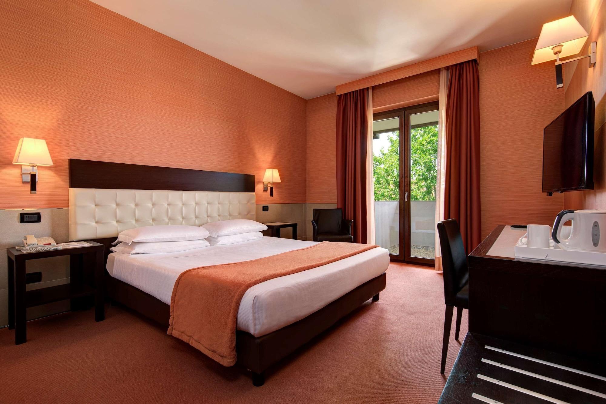 Best Western Gorizia Palace Bagian luar foto