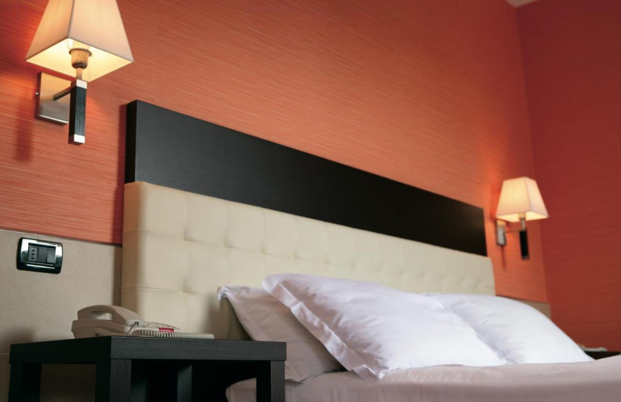 Best Western Gorizia Palace Bagian luar foto