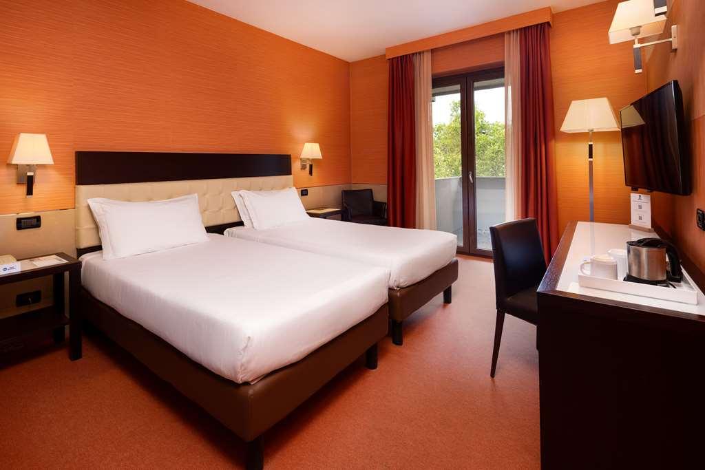 Best Western Gorizia Palace Ruang foto