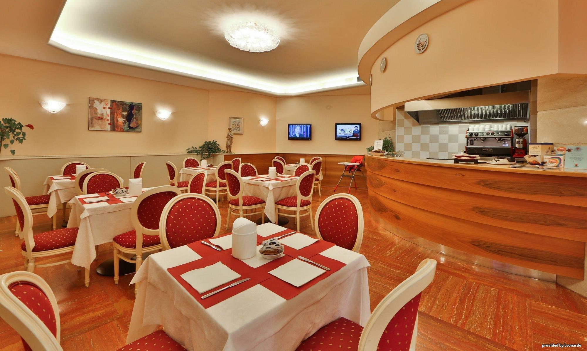 Best Western Gorizia Palace Bagian luar foto